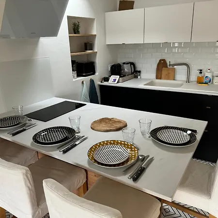 ღ La Rochelaise • Vue Sur Le Vieux-port La Rochelle (Charente-Maritime)